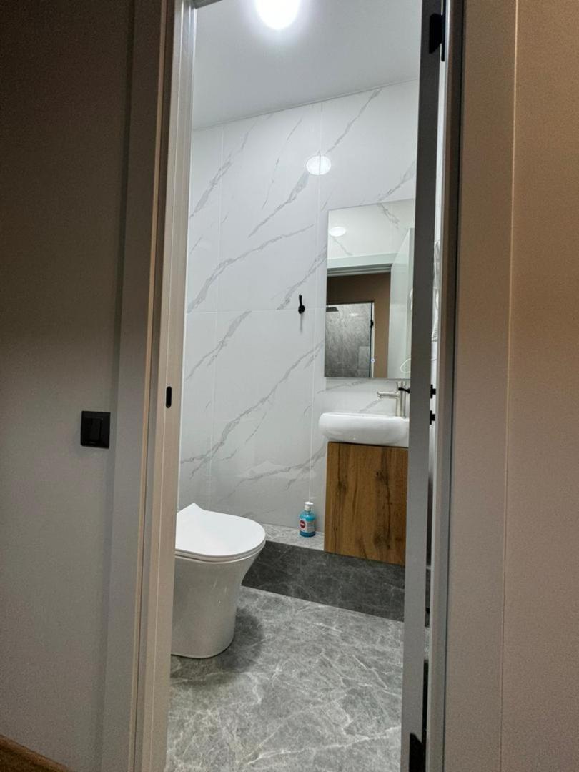 Cozy Hostel Бишкек Экстерьер фото